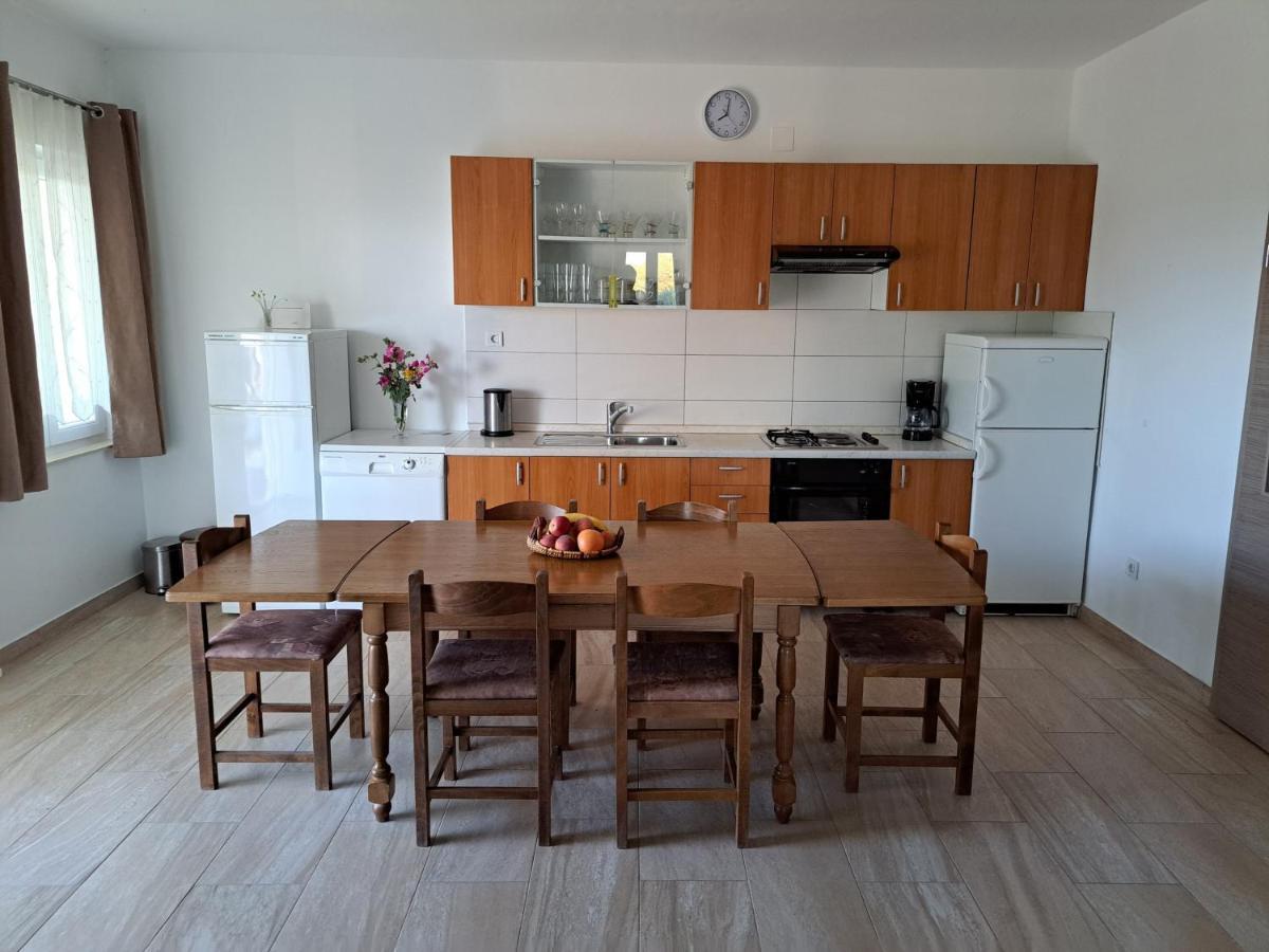 Apartments Marella Скрадин Экстерьер фото